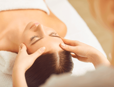 Facelifting, az arc izmainak masszázsa